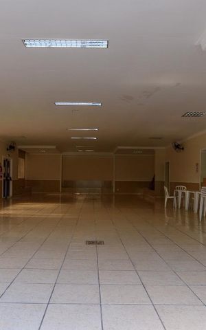 Apartamento para alugar com 50m², 2 quartos e 1 vaga Apartamento para alugar com 50m², 2 quartos e 1 vagaÁrea comum - Salão de festas