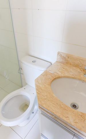 Apartamento à venda com 51m², 3 quartos e 1 vaga Apartamento à venda com 51m², 3 quartos e 1 vagaBanheiro da Suíte