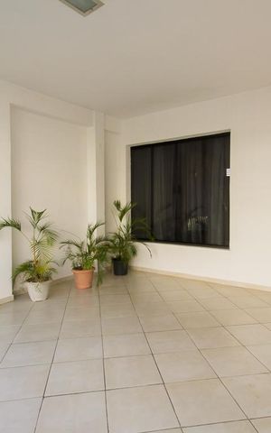 Casa à venda com 165m², 3 quartos e 2 vagasGaragem
