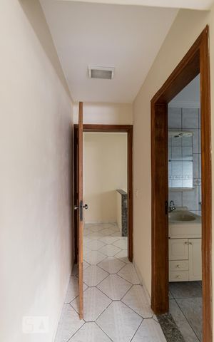 Casa de condomínio à venda com 90m², 1 quarto e 1 vaga Casa de condomínio à venda com 90m², 1 quarto e 1 vagaSuite