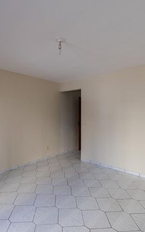 Casa de condomínio à venda com 90m², 1 quarto e 1 vaga Casa de condomínio à venda com 90m², 1 quarto e 1 vagaSuite