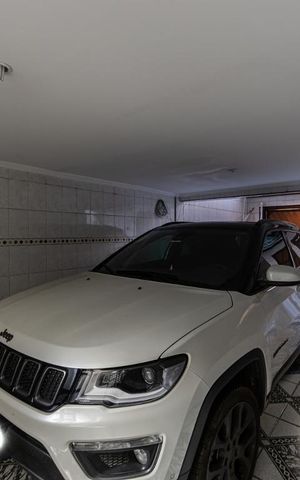 Casa de condomínio à venda com 90m², 1 quarto e 1 vaga Casa de condomínio à venda com 90m², 1 quarto e 1 vagaGaragem