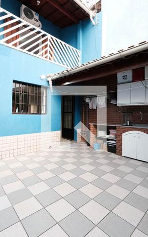 Casa para alugar com 143m², 3 quartos e 2 vagasÁrea externa