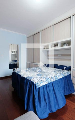 Casa para alugar com 143m², 3 quartos e 2 vagasSuíte