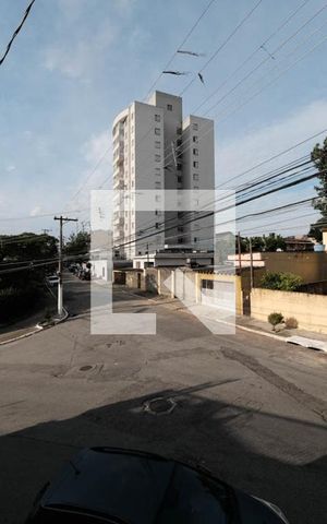 Casa para alugar com 143m², 3 quartos e 2 vagasSuíte