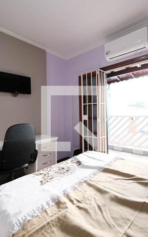 Casa para alugar com 143m², 3 quartos e 2 vagasQuarto 1