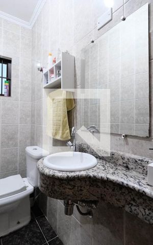 Casa para alugar com 143m², 3 quartos e 2 vagasLavabo
