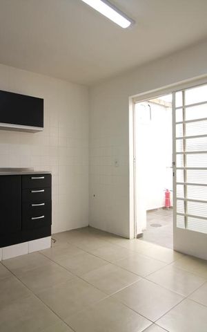 Casa de condomínio à venda com 88m², 2 quartos e 1 vagaCozinha