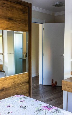 Apartamento à venda com 117m², 3 quartos e 2 vagas Apartamento à venda com 117m², 3 quartos e 2 vagasSuíte