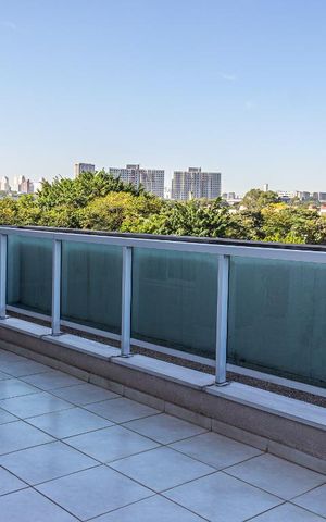 Apartamento à venda com 117m², 3 quartos e 2 vagas Apartamento à venda com 117m², 3 quartos e 2 vagasSacada