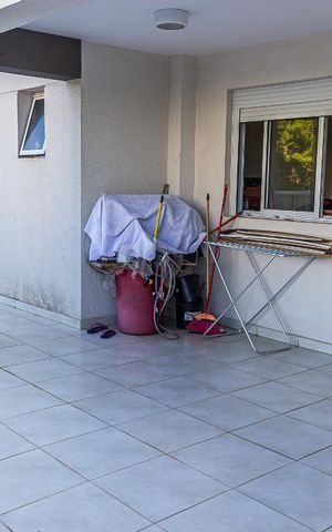 Apartamento à venda com 117m², 3 quartos e 2 vagas Apartamento à venda com 117m², 3 quartos e 2 vagasSacada