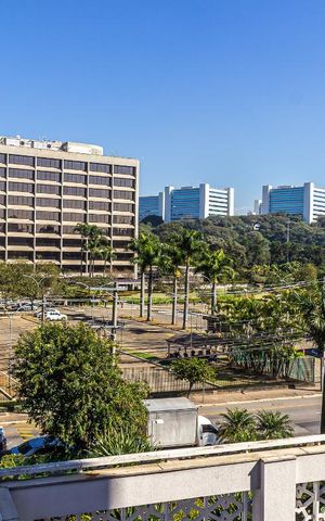 Apartamento à venda com 117m², 3 quartos e 2 vagas Apartamento à venda com 117m², 3 quartos e 2 vagasVista da Sacada