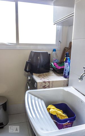 Apartamento à venda com 117m², 3 quartos e 2 vagas Apartamento à venda com 117m², 3 quartos e 2 vagasÁrea de Serviço
