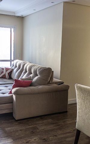 Apartamento à venda com 117m², 3 quartos e 2 vagas Apartamento à venda com 117m², 3 quartos e 2 vagasSala