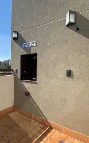 Studio à venda com 63m², 1 quarto e 2 vagas Studio à venda com 63m², 1 quarto e 2 vagasVaranda