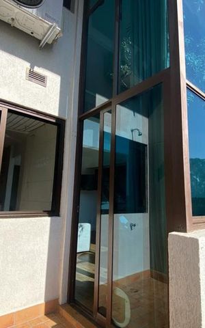 Studio à venda com 63m², 1 quarto e 2 vagas Studio à venda com 63m², 1 quarto e 2 vagasVaranda
