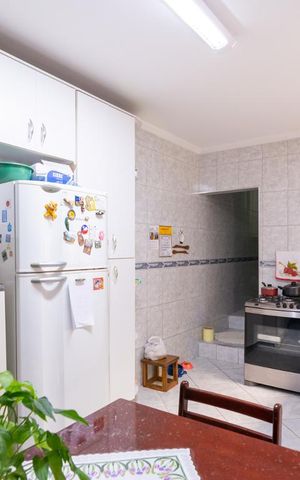 Casa para alugar com 380m², 2 quartos e 2 vagasCozinha