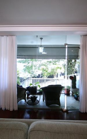 Casa à venda com 350m², 3 quartos e 4 vagasSala - Terraço