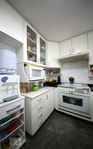 Casa à venda com 350m², 3 quartos e 4 vagasCozinha