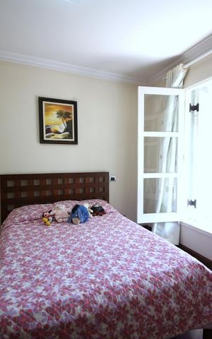 Casa à venda com 350m², 3 quartos e 4 vagasSuíte