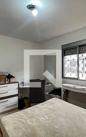 Casa à venda com 124m², 4 quartos e 2 vagas Casa à venda com 124m², 4 quartos e 2 vagasSuíte