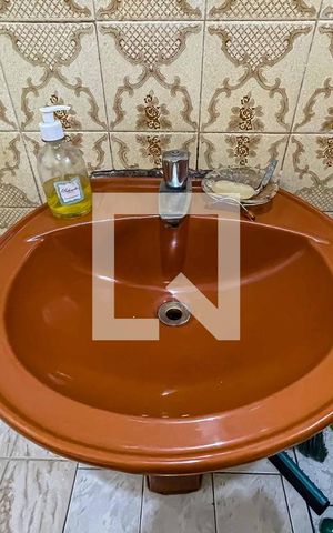 Casa à venda com 124m², 4 quartos e 2 vagas Casa à venda com 124m², 4 quartos e 2 vagasBanheiro 1