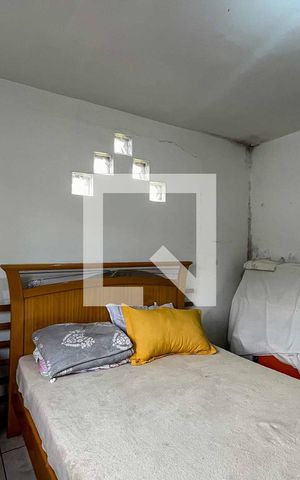 Casa à venda com 124m², 4 quartos e 2 vagas Casa à venda com 124m², 4 quartos e 2 vagasSuíte