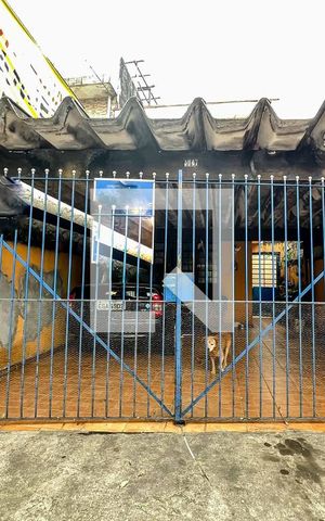Casa à venda com 124m², 4 quartos e 2 vagas