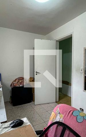 Casa à venda com 124m², 4 quartos e 2 vagas Casa à venda com 124m², 4 quartos e 2 vagasQuarto 3