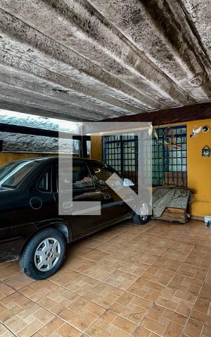 Casa à venda com 124m², 4 quartos e 2 vagas