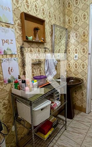 Casa à venda com 124m², 4 quartos e 2 vagas Casa à venda com 124m², 4 quartos e 2 vagasBanheiro da Suíte
