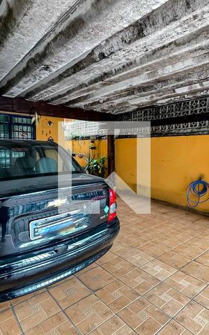 Casa à venda com 124m², 4 quartos e 2 vagas