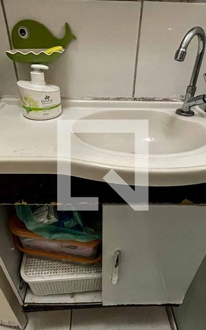 Casa à venda com 124m², 4 quartos e 2 vagas Casa à venda com 124m², 4 quartos e 2 vagasBanheiro 2