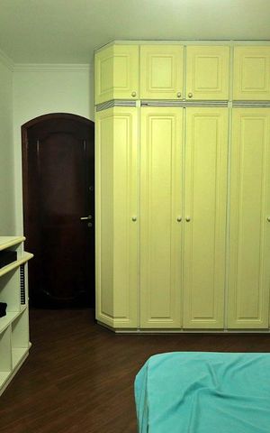 Casa à venda com 300m², 4 quartos e 4 vagasQuarto 2