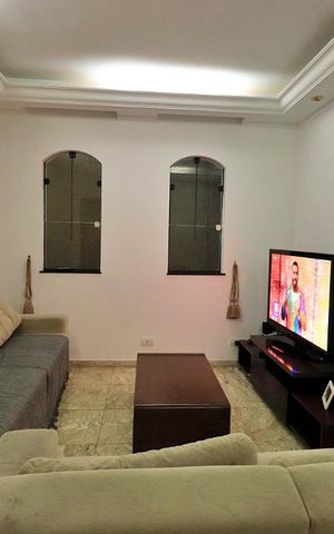 Casa à venda com 300m², 4 quartos e 4 vagasSala