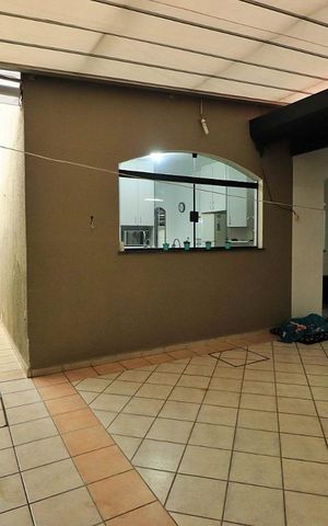 Casa à venda com 300m², 4 quartos e 4 vagasQuintal