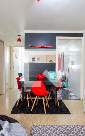 Apartamento à venda com 49m², 2 quartos e 1 vaga Apartamento à venda com 49m², 2 quartos e 1 vagaSala