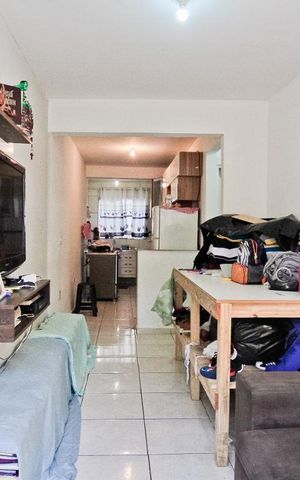 Casa à venda com 60m², 3 quartos e 1 vaga Casa à venda com 60m², 3 quartos e 1 vagaSala
