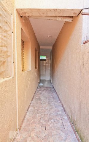 Casa à venda com 60m², 3 quartos e 1 vaga Casa à venda com 60m², 3 quartos e 1 vagaÁrea Externa