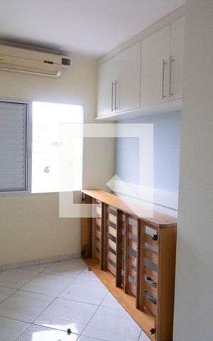 Casa à venda com 85m², 2 quartos e 2 vagas Casa à venda com 85m², 2 quartos e 2 vagasQuarto 2