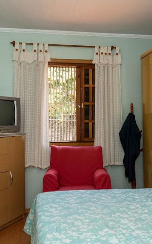 Casa à venda com 140m², 4 quartos e 3 vagas Casa à venda com 140m², 4 quartos e 3 vagasQuarto 1 - Suíte
