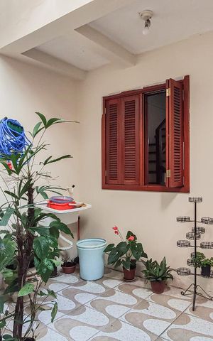 Casa à venda com 150m², 4 quartos e sem vaga Casa à venda com 150m², 4 quartos e sem vagaÁrea de Serviço