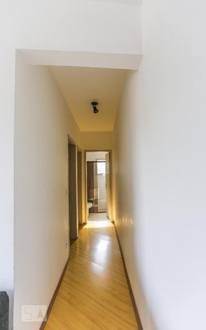 Apartamento à venda com 59m², 2 quartos e 1 vagaCorredor