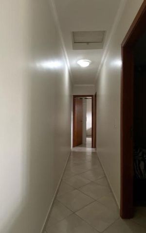 Casa à venda com 146m², 3 quartos e 4 vagasCorredor