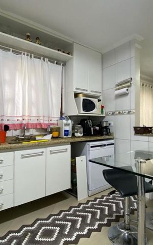 Casa à venda com 146m², 3 quartos e 4 vagasCozinha
