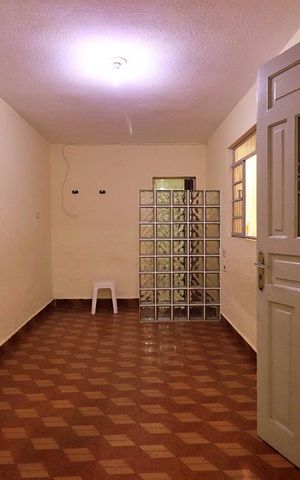 Casa à venda com 164m², 3 quartos e 3 vagasSala - Casa Fundos