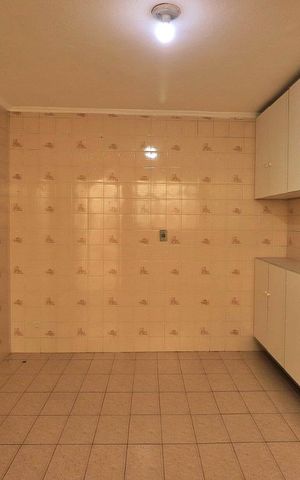 Casa à venda com 164m², 3 quartos e 3 vagasCozinha - Casa Fundos