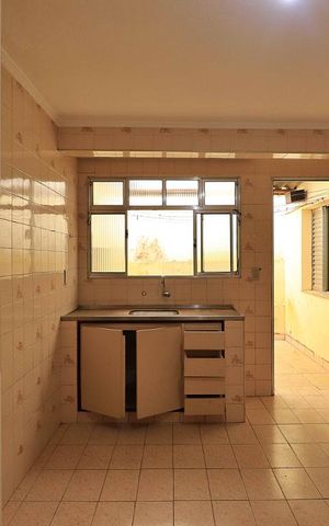 Casa à venda com 164m², 3 quartos e 3 vagasCozinha - Casa Fundos