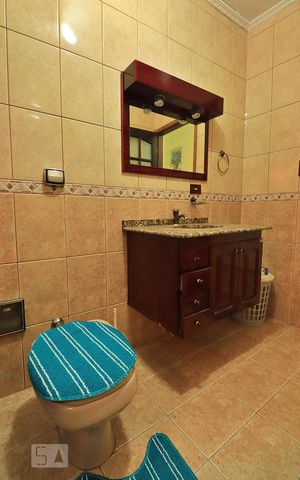Casa à venda com 164m², 3 quartos e 3 vagasBanheiro