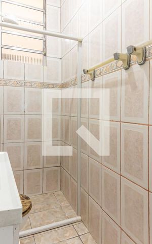 Studio à venda com 38m², 1 quarto e sem vaga Studio à venda com 38m², 1 quarto e sem vagaBanheiro